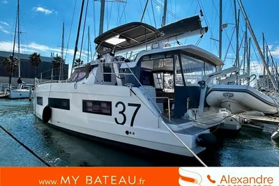 2021 Aventura 37