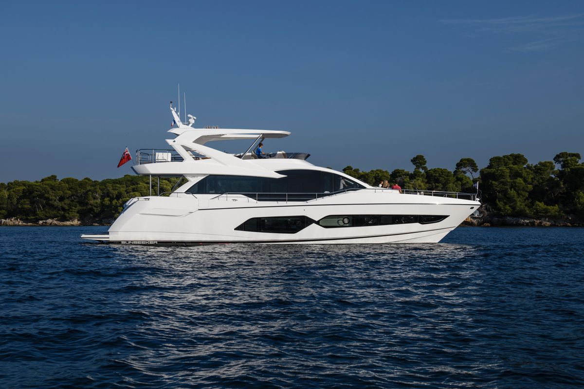 2023 Sunseeker 77 