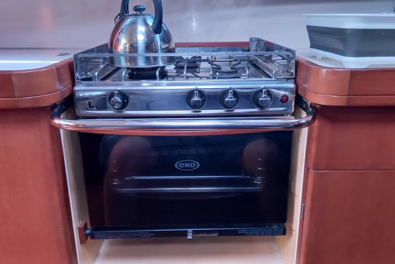 We Reach Yacht Photos Pics Stove and oven in 2011 Dufour 425 Grand Large yacht kitchen.