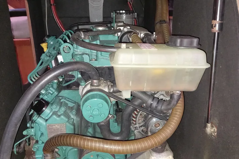 We Reach Yacht Photos Pics Engine compartment of a 2011 Dufour 425 Grand Large sailboat.