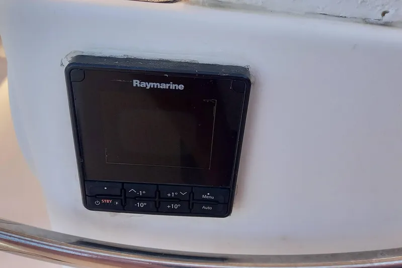We Reach Yacht Photos Pics Raymarine control panel on 2011 Dufour 425 Grand Large yacht.