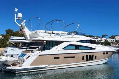 2011 Fairline Squadron 58