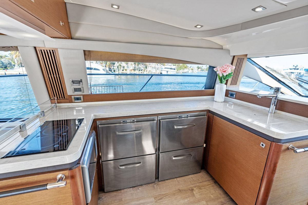 2014 Sea Ray 51 