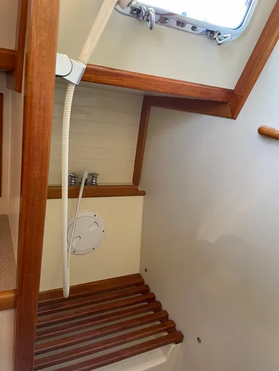  Yacht Photos Pics Large Shower