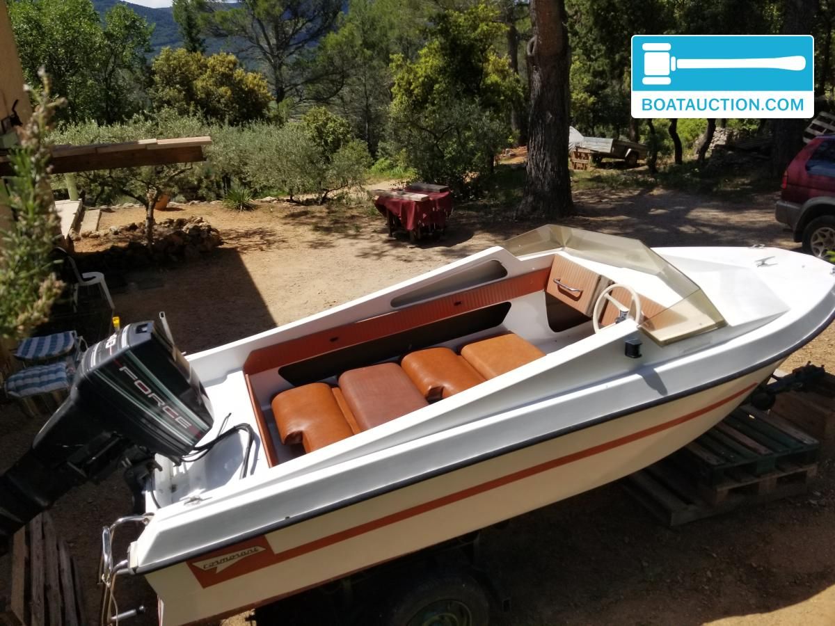 1975 Cormorant Fury 425