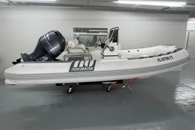 Novurania DL 460