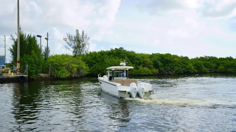 In-stock 2024 Nimbus T11 #289 Yacht Photos Pics Nimbus T11-289 Profile