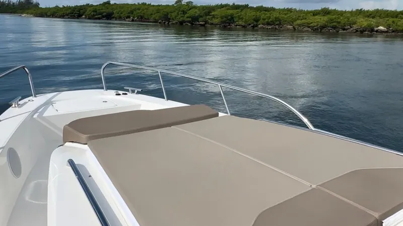 In-stock 2024 Nimbus T11 #289 Yacht Photos Pics Nimbus T11-289 Sunpad