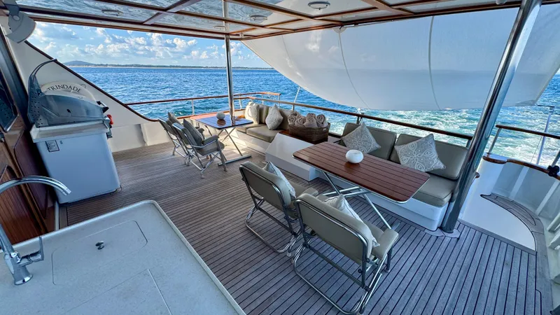 Trindade Yacht Photos Pics 