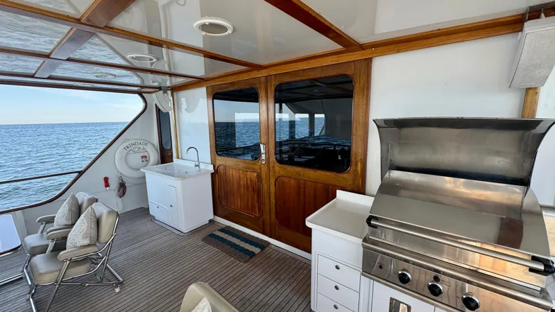 Trindade Yacht Photos Pics 