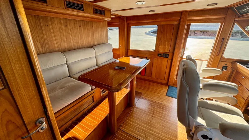 Trindade Yacht Photos Pics Pilothouse