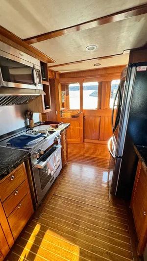 Trindade Yacht Photos Pics Galley