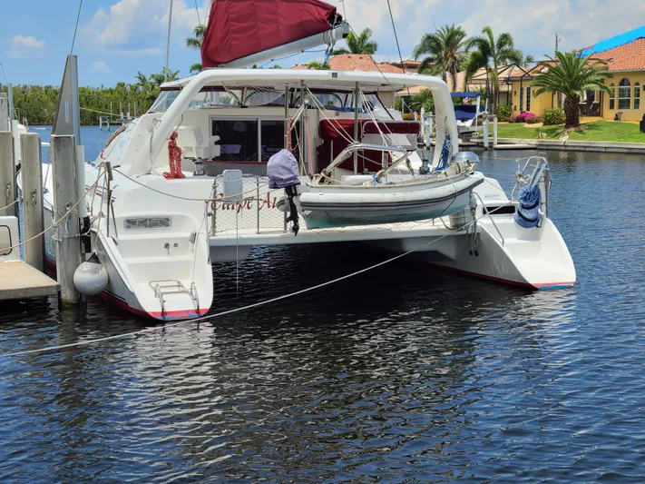 Carpe Aura Yacht Photos Pics 