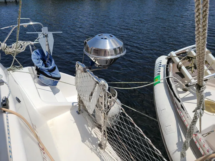 Carpe Aura Yacht Photos Pics 