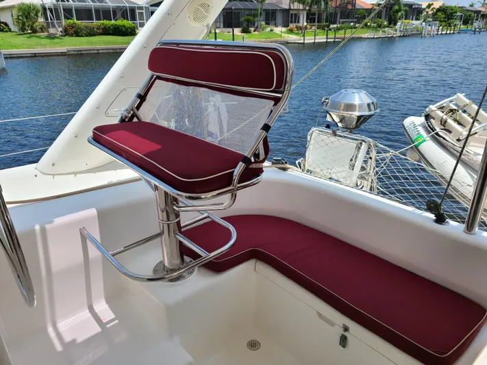 Carpe Aura Yacht Photos Pics 