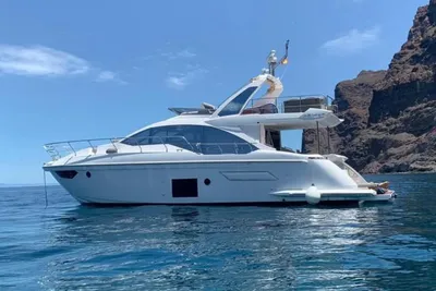 Azimut 50 fly