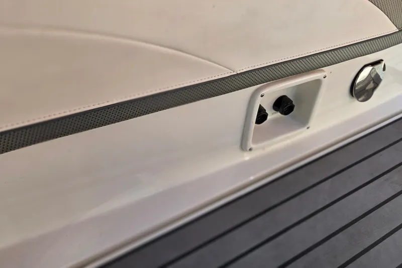 Famous Sport Boat Vibe Yacht Photos Pics 2016 Formula 330 Crossover Bowrider boat detail, featuring sleek design and modern fittings.