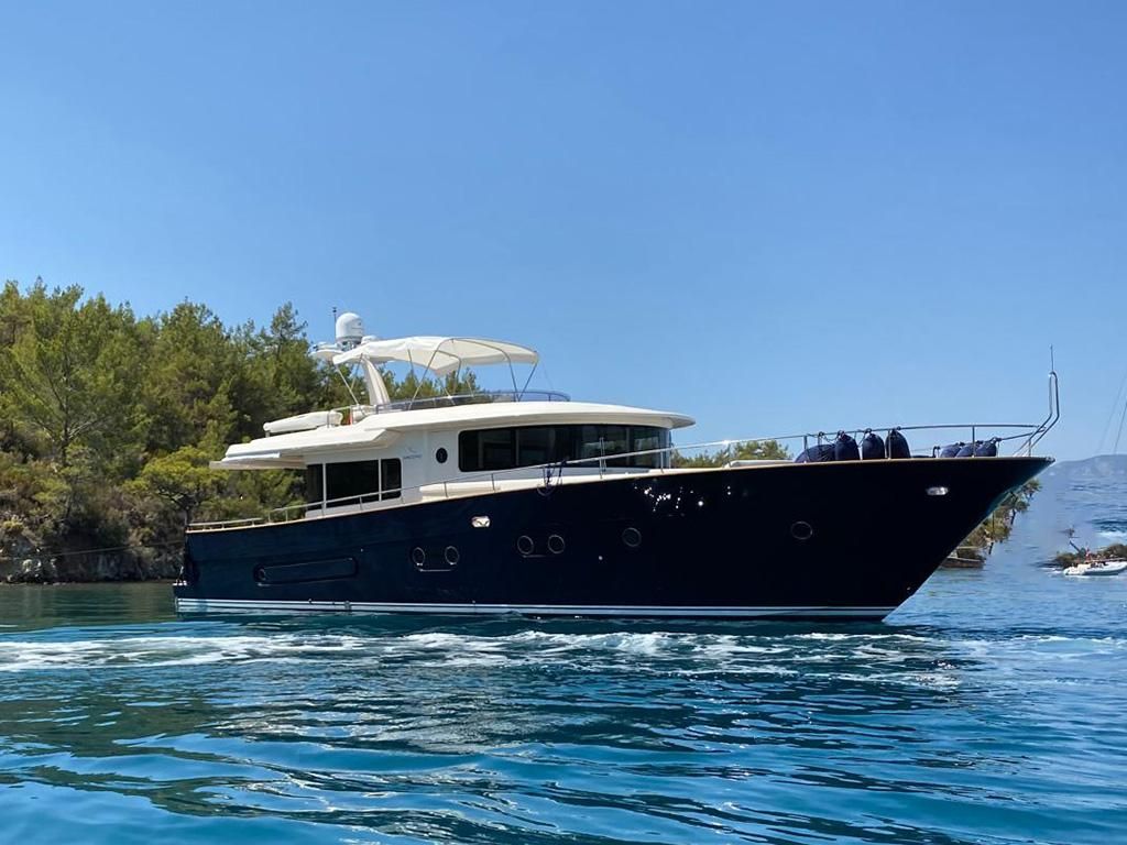 2006 Apreamare 64 