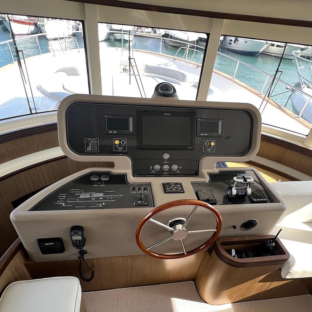 2006 Apreamare 64 