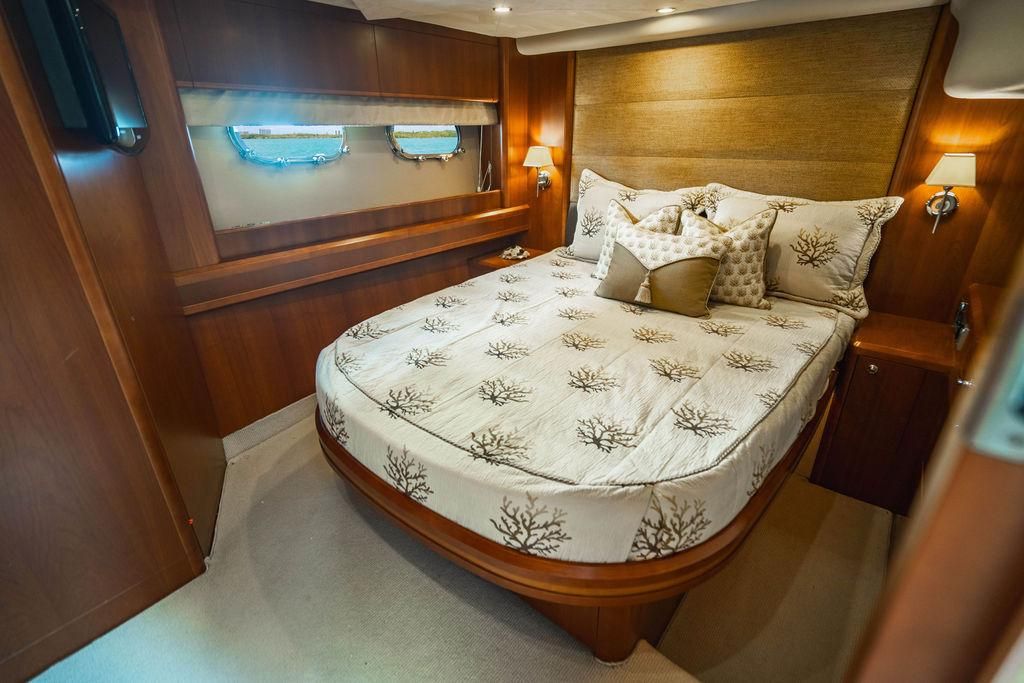 2009 Princess 70 