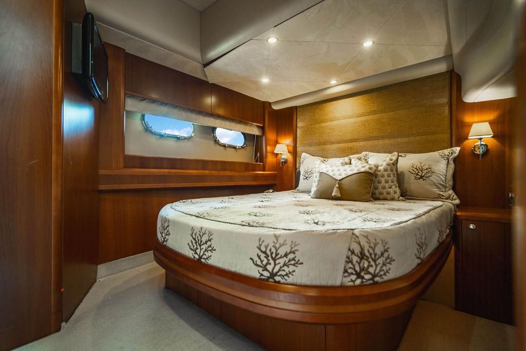 2009 Princess 70 