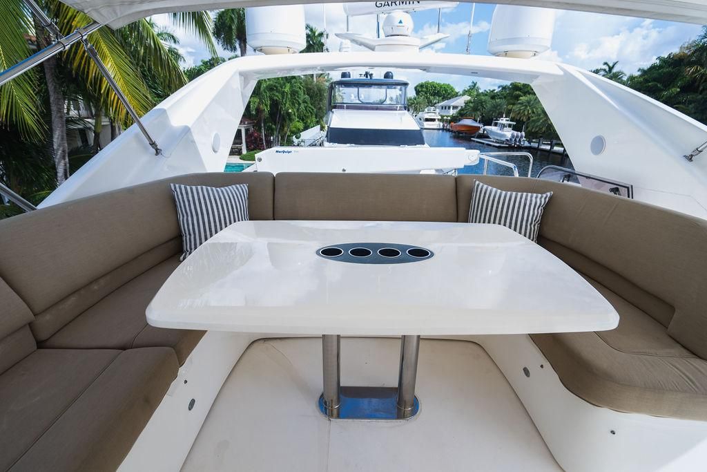 2009 Princess 70 