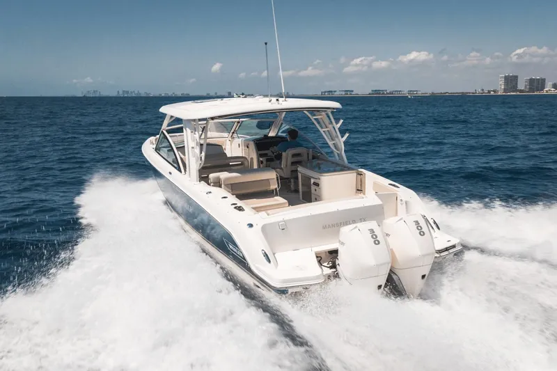 Lil Mudslinger Yacht Photos Pics 