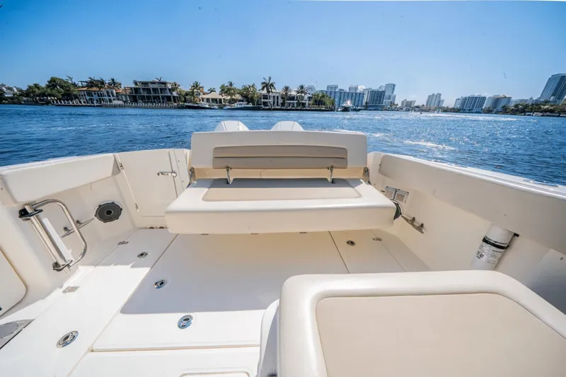 Lil Mudslinger Yacht Photos Pics 