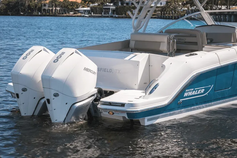 Lil Mudslinger Yacht Photos Pics 