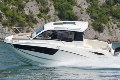 2018 Quicksilver Activ 755 Weekend