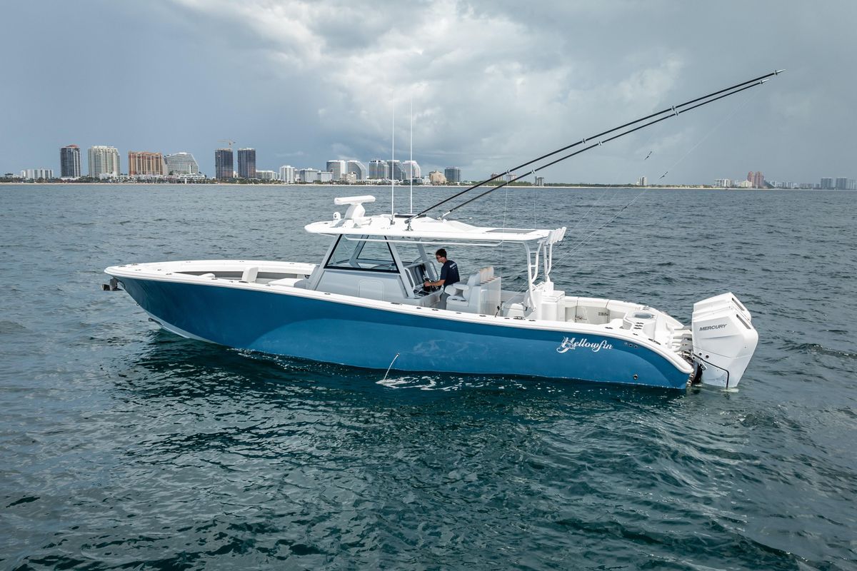 2025 Yellowfin 42 
