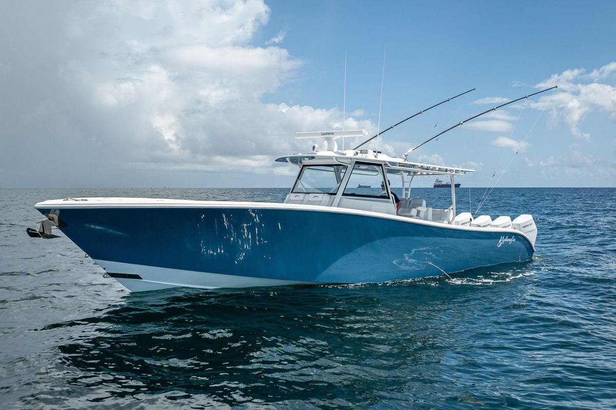 2025 Yellowfin 42 