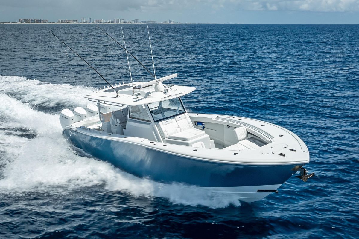 2025 Yellowfin 42 