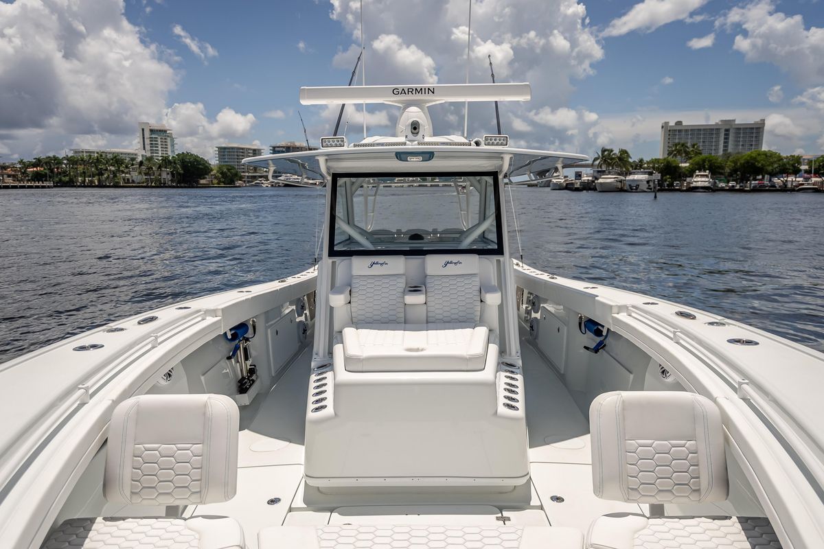 2025 Yellowfin 42 