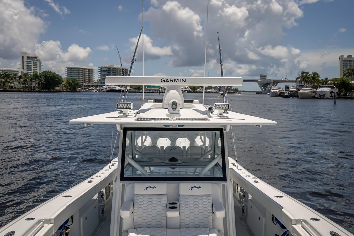 2025 Yellowfin 42 
