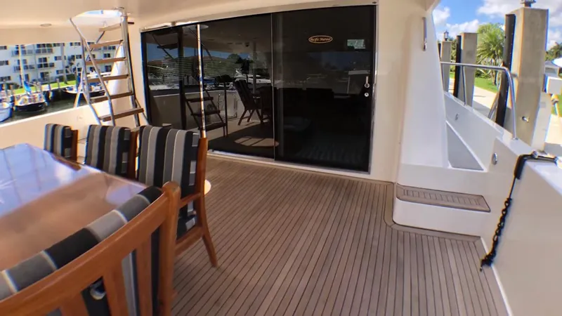  Yacht Photos Pics New Teak Sole