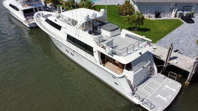 Yacht