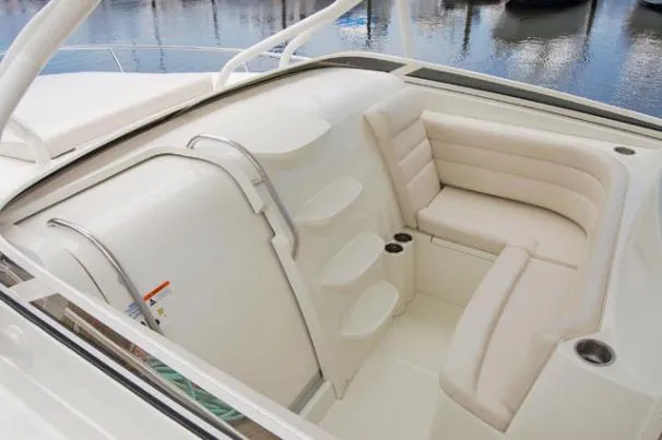  Yacht Photos Pics Manufacturer Provided Image