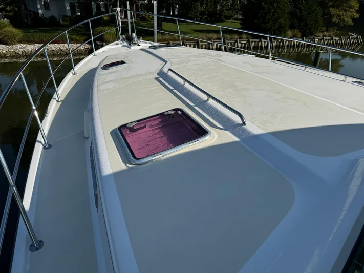 Its A Blast Yacht Photos Pics 2010 Sabre 52 Salon Express yacht deck with railing and hatch.