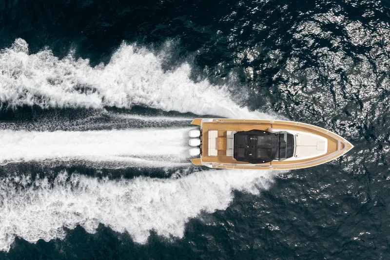 Vector 9 Yacht Photos Pics Overhead view of 2021 Pardo Yachts 38 speeding on open water.