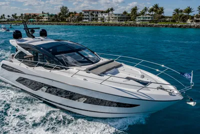 2022 Sunseeker Predator 55 EVO