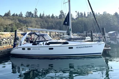 Hunter 380