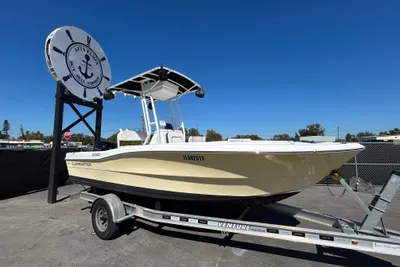 Clearwater 2000 CENTER CONSOLE