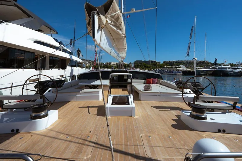 Nomad IV Yacht Photos Pics Aft deck