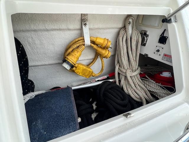 2005 Sea Ray 50 