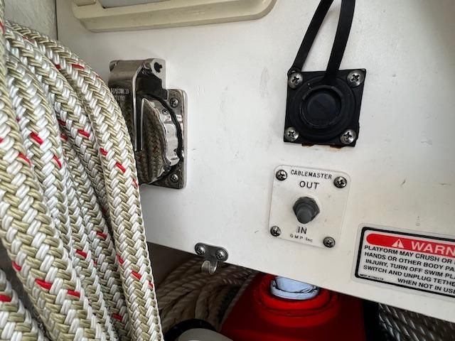2005 Sea Ray 50 
