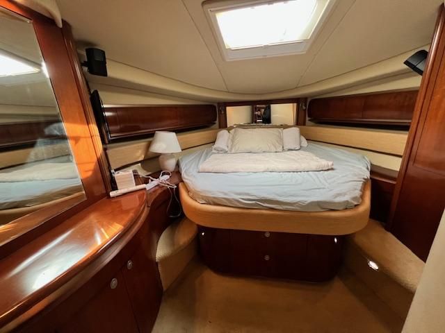 2005 Sea Ray 50 