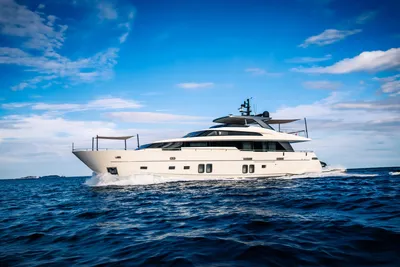 Sanlorenzo SL96
