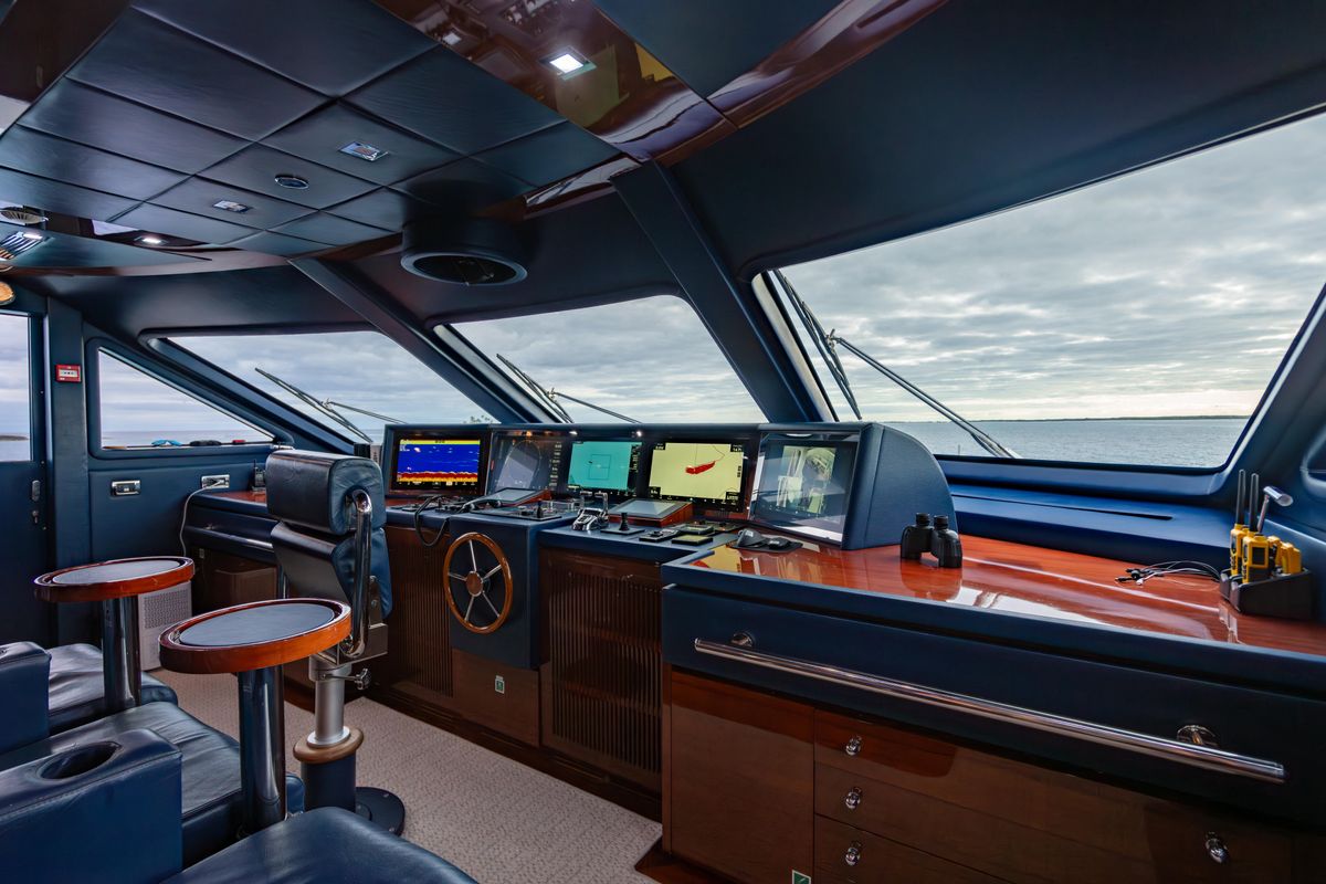 2011 Benetti 121 