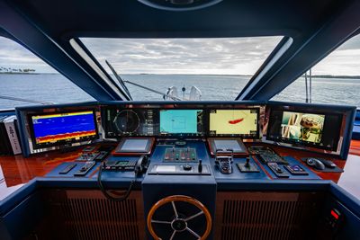 Yacht